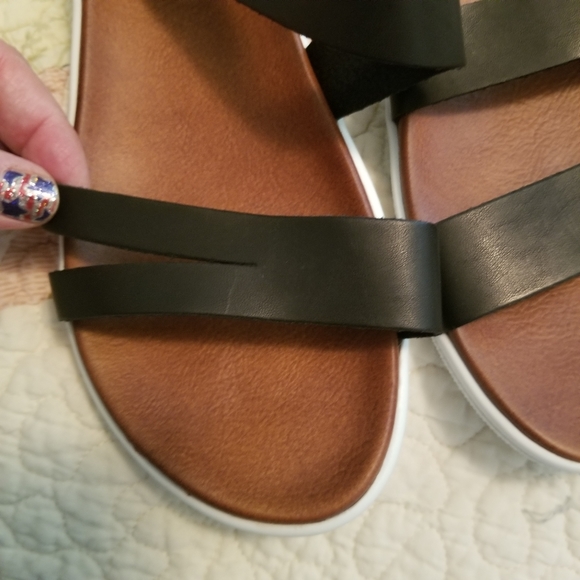 Women's MIA Sandals - Picture 2 of 7